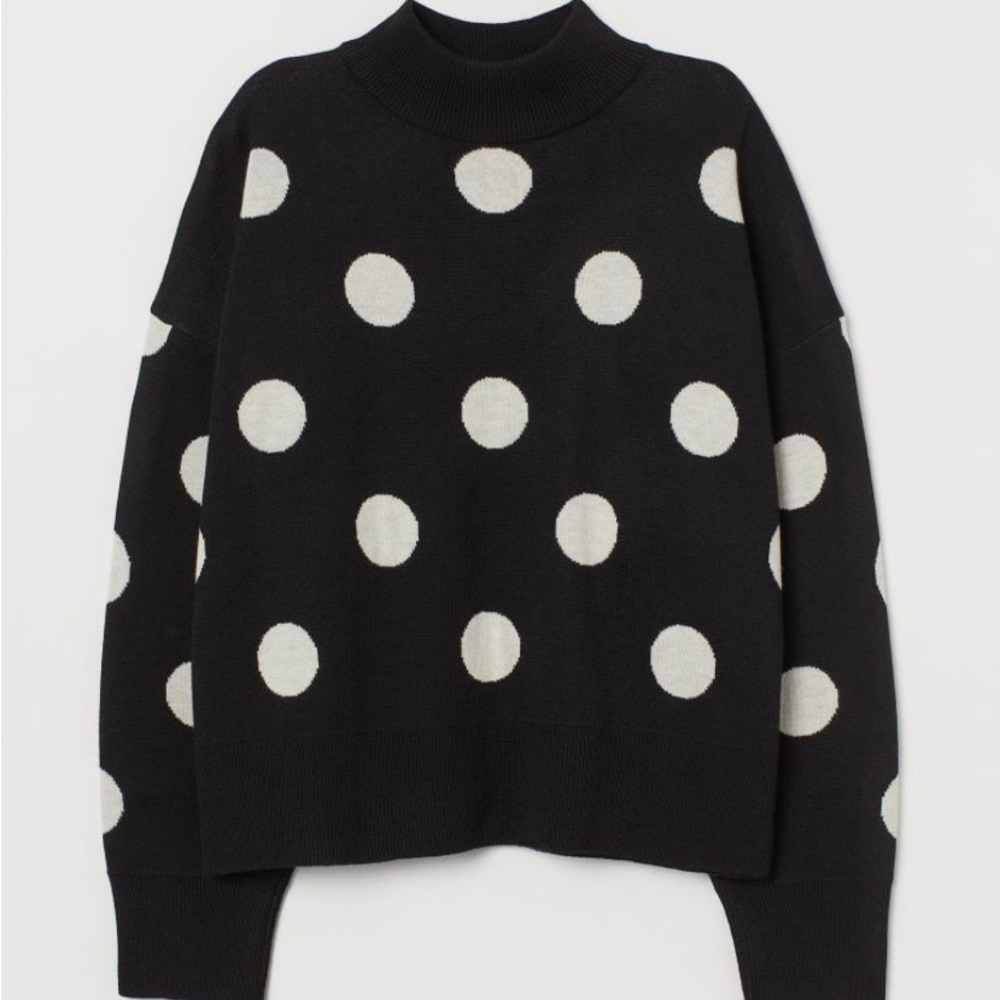 H&M Knit Mock neck poka dot sweater